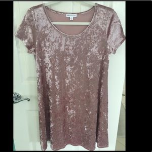 Socialite pink velvet dress Sz M